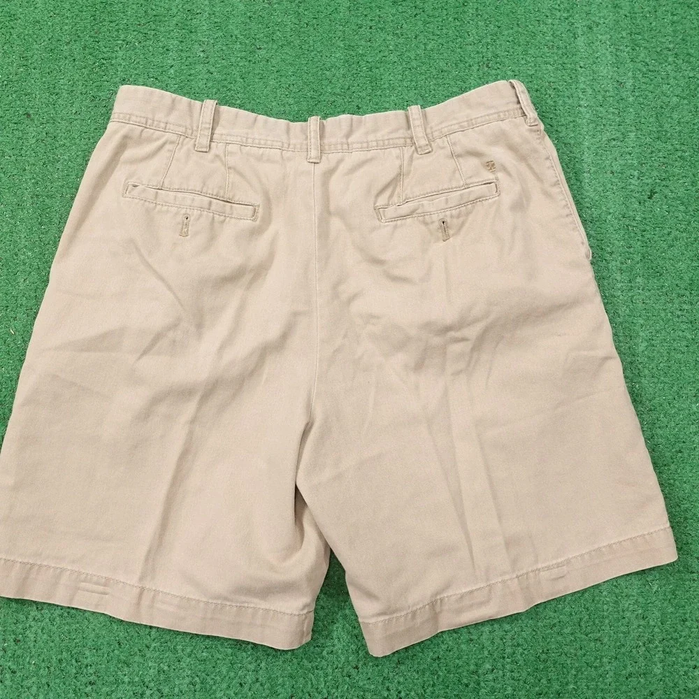 Izod Shorts Mens 36 Khaki Beige Casual Chino Flat Front Golf Classic Pockets -35